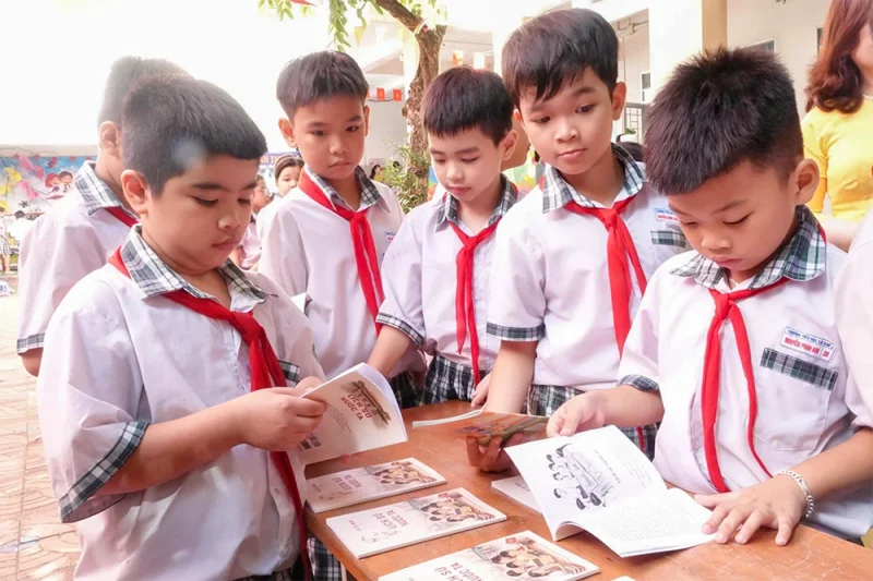 Khắc ghi lời Bác “Dân ta phải biết sử ta…”&nbsp;