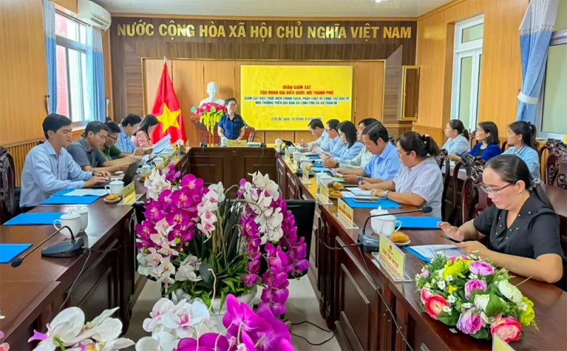 Bãi rác xã Trần Đề đối mặt với nguy cơ quá tải và ô nhiễm&nbsp;