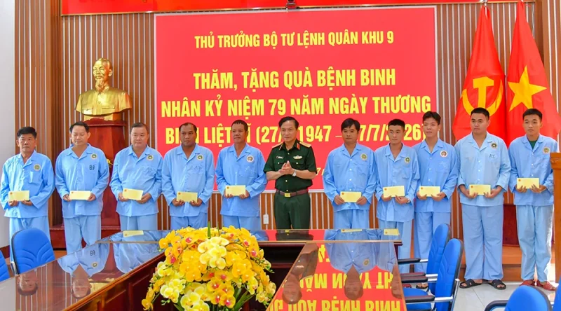 Quân khu 9 tổ chức nhiều hoạt động kỷ niệm 79 năm Ngày Thương binh - Liệt sĩ&nbsp;