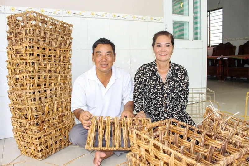 Trân trọng “người bên cạnh”&nbsp;