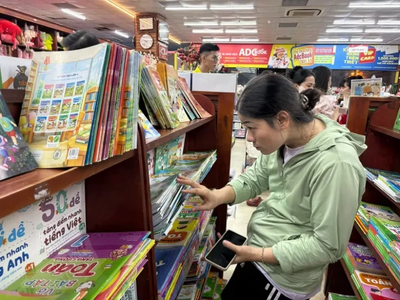 Bộ Giáo dục và Đào tạo chỉ đạo nóng về đảm bảo cung ứng sách giáo khoa&nbsp;